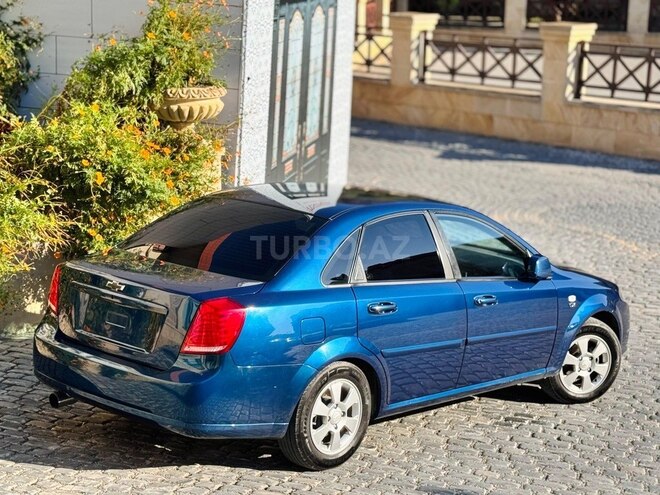 Chevrolet Lacetti-4