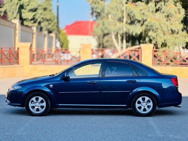 Chevrolet Lacetti-3