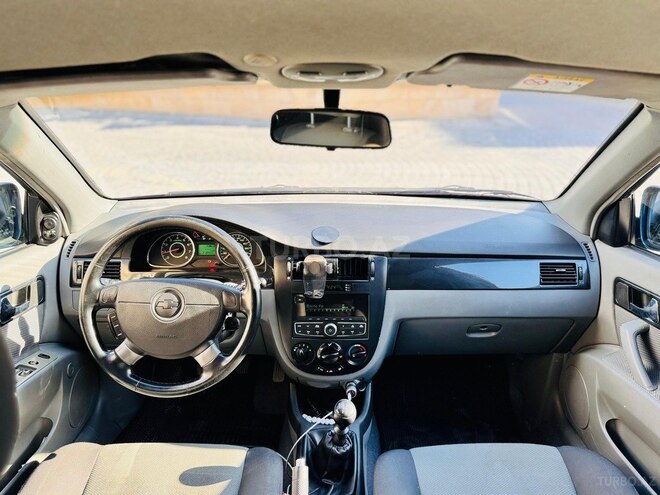Chevrolet Lacetti-6