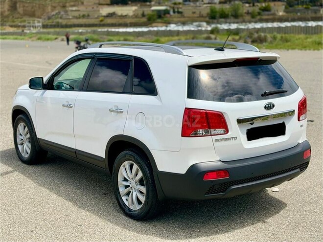 Kia Sorento-4