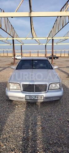 Mercedes 500 SEL-1