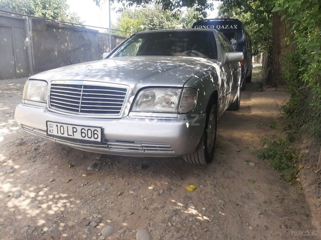 Mercedes 500 SEL-6