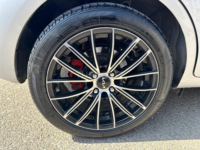 Kia Rio-2
