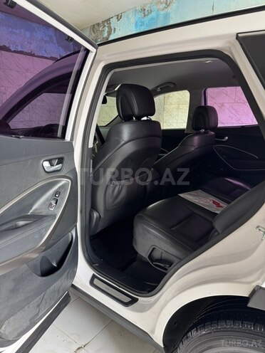 Hyundai Santa Fe-7