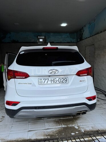 Hyundai Santa Fe-4