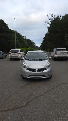 Nissan Note-1
