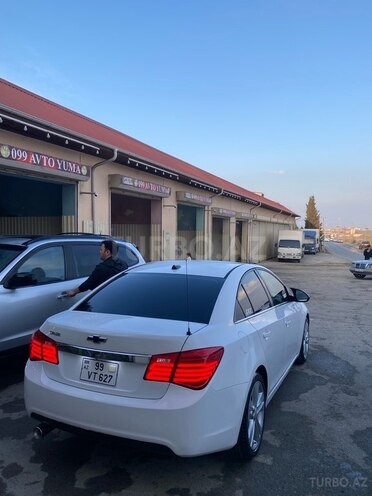 Chevrolet Cruze-2
