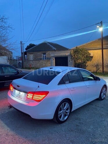 Chevrolet Cruze-10