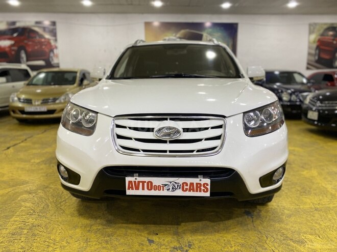 Hyundai Santa Fe-1