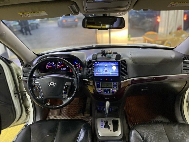 Hyundai Santa Fe-9