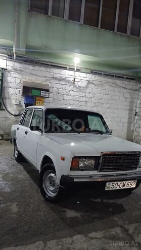 LADA (VAZ) 2107-1