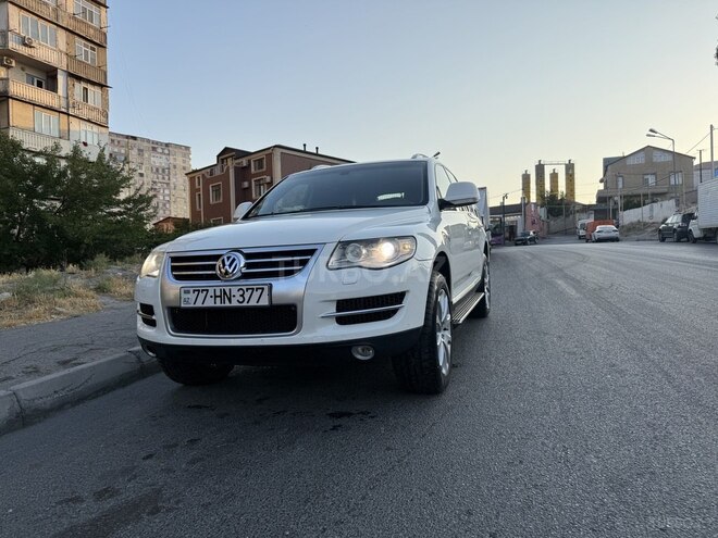 Volkswagen Touareg-3