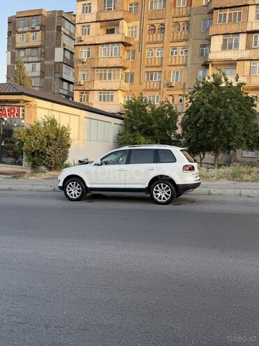 Volkswagen Touareg-7