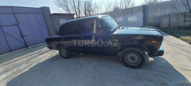 LADA (VAZ) 2107-11