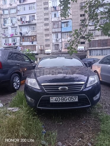 Ford Mondeo-1