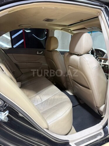 Hyundai Sonata-13