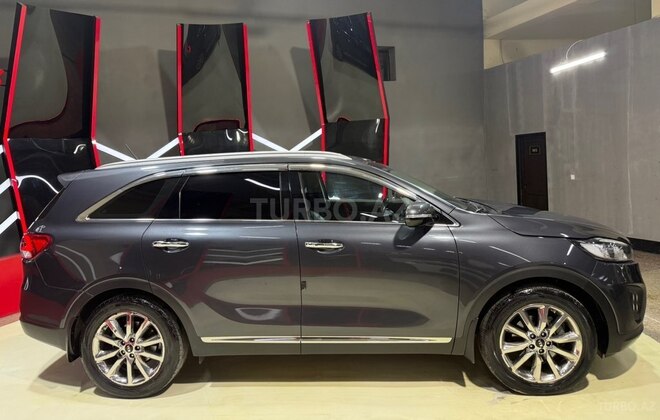 Kia Sorento-7