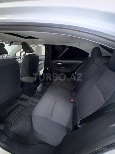 Toyota Corolla-13