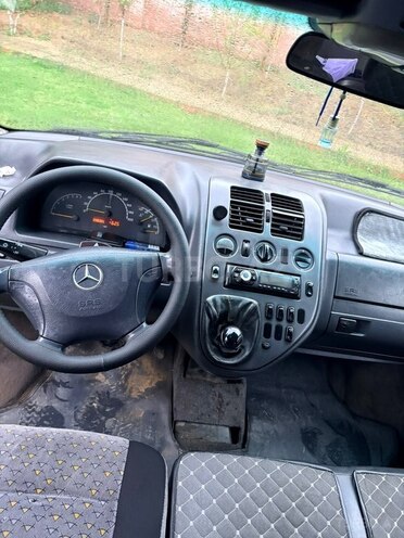 Mercedes Vito 112 CDI-6