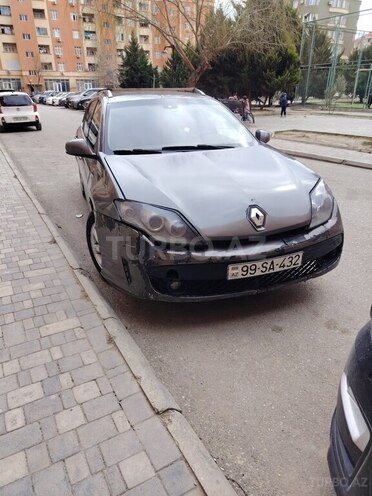 Renault Laguna-1