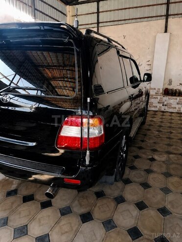 Toyota Land Cruiser-4