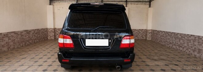 Toyota Land Cruiser-2