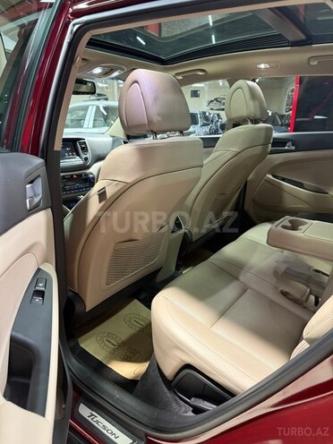 Hyundai Tucson-19