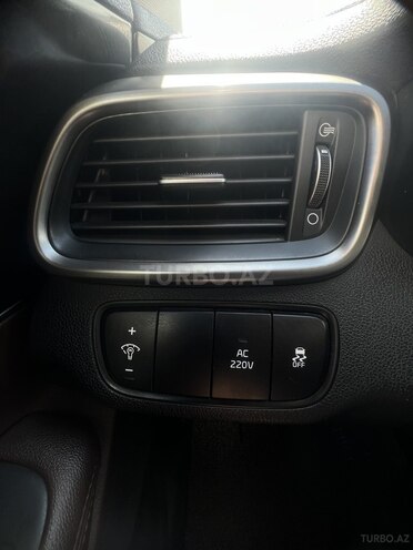 Kia Sorento-4