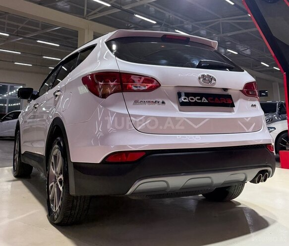 Hyundai Santa Fe-11