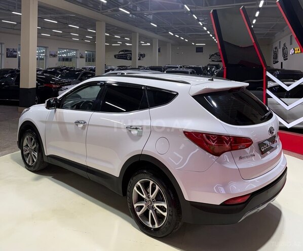 Hyundai Santa Fe-8