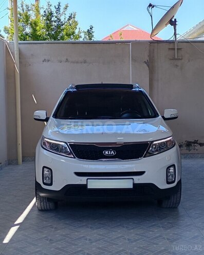 Kia Sorento-1