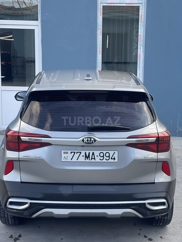 Kia Seltos-2