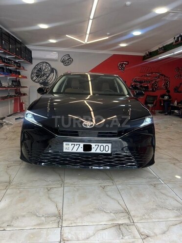 Toyota Camry-10