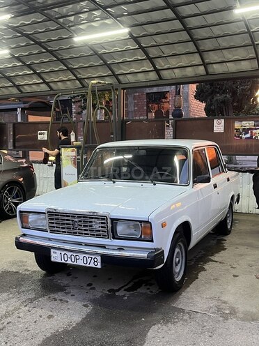 LADA (VAZ) 2107-4