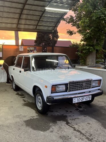 LADA (VAZ) 2107-5