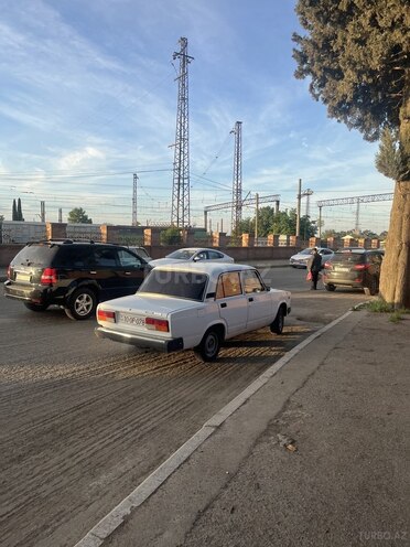 LADA (VAZ) 2107-13