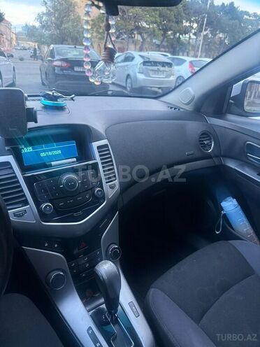 Chevrolet Cruze-2