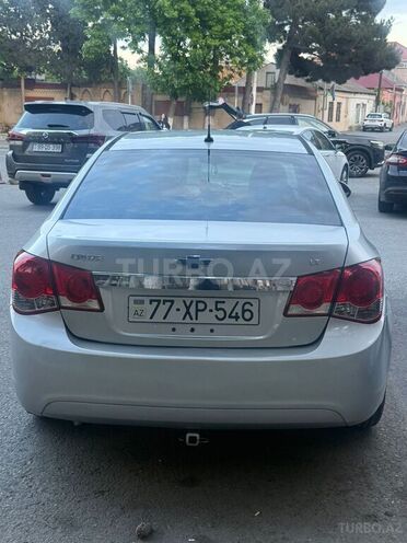 Chevrolet Cruze-8