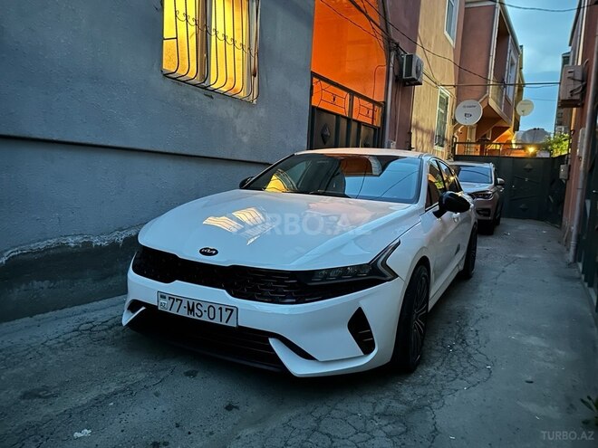 Kia K5-16