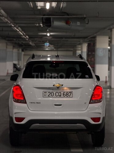 Chevrolet Trax-8