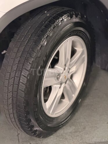 Chevrolet Trax-13