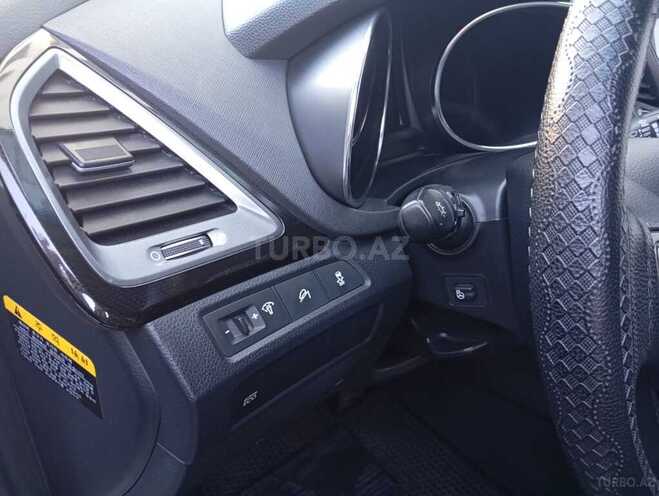 Hyundai Santa Fe-10