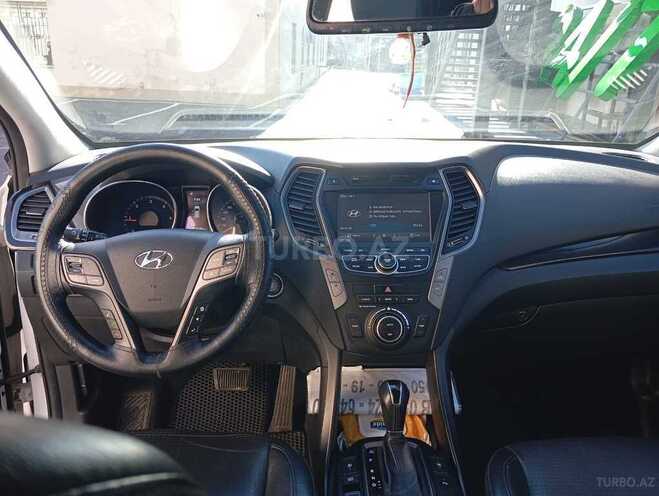 Hyundai Santa Fe-19