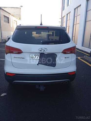 Hyundai Santa Fe-12