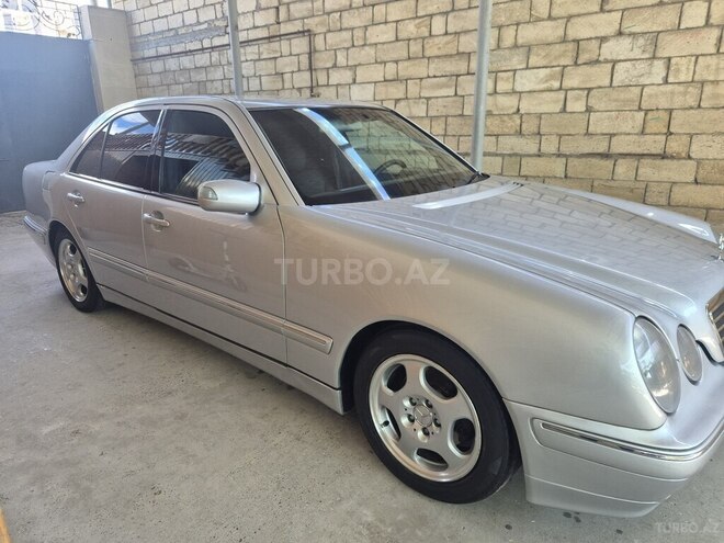Mercedes E 220-14