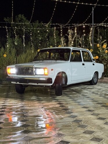 LADA (VAZ) 2107-11