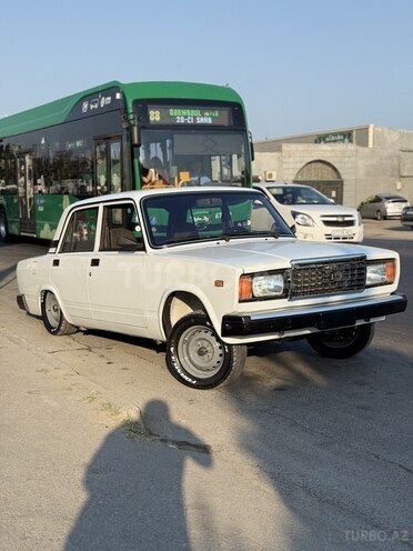 LADA (VAZ) 2107-3