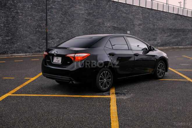 Toyota Corolla-2