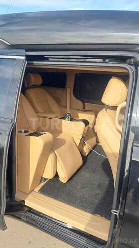 Kia Carnival-11