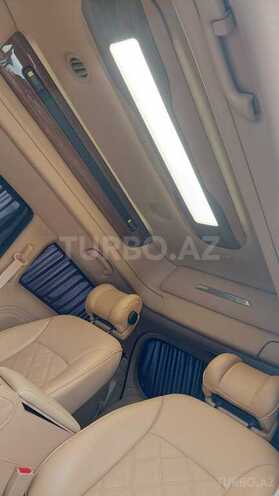 Kia Carnival-16